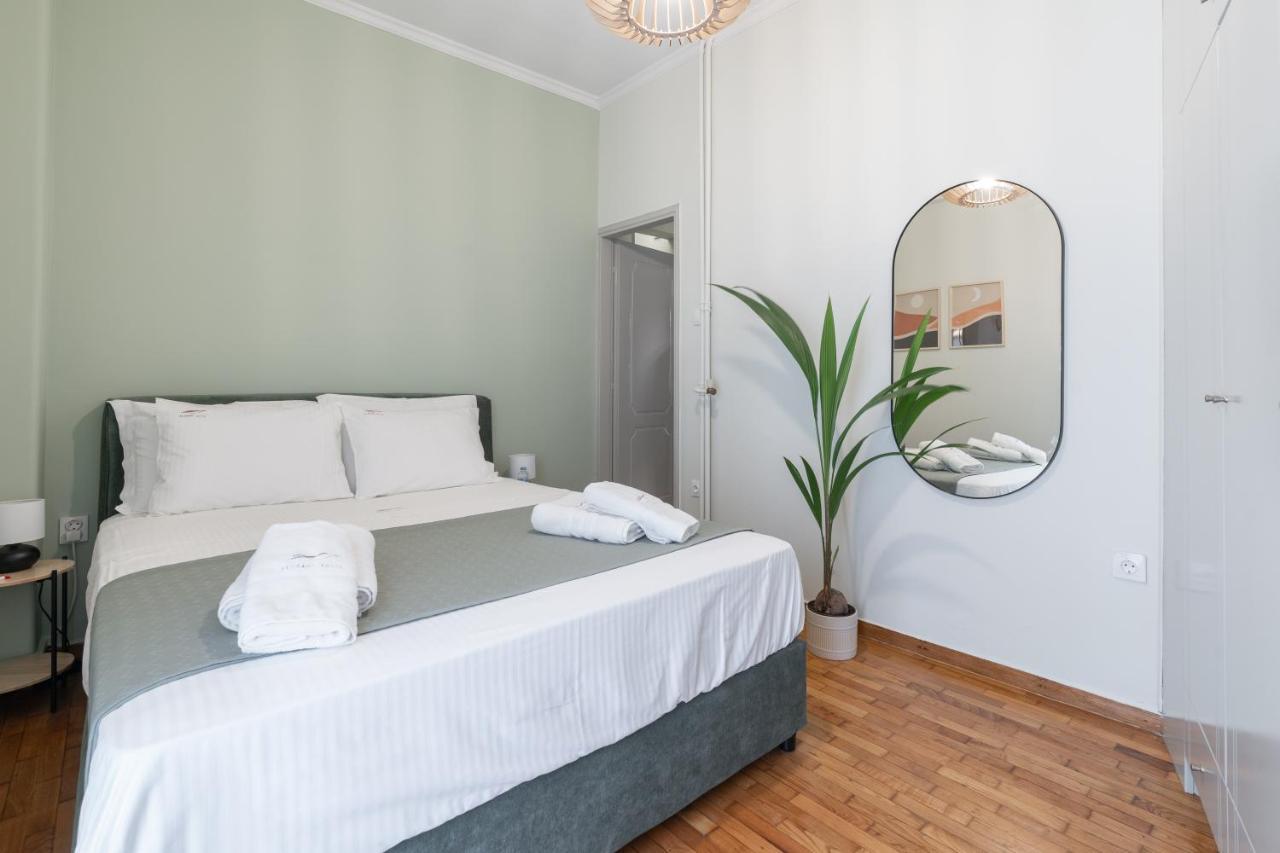 Elegant Suite - Pagrati เอเธนส์ ภายนอก รูปภาพ